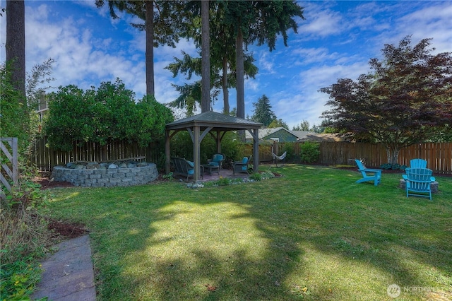 1717 SW 347th Pl, Federal Way, WA 98023 - fenced backyard featuring a gazebo and a patio