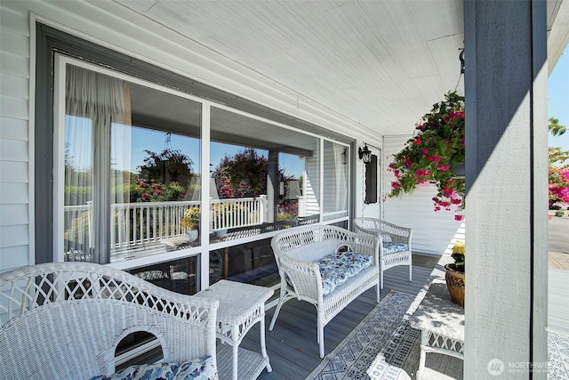 17003 53rd Ave S, Seatac, WA 98188 - view of porch