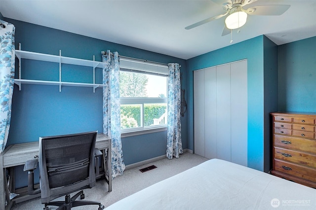 17003 53rd Ave S, Seatac, WA 98188 - carpeted bedroom with ceiling fan, a closet, and a desk