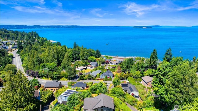 1418 W Mukilteo Blvd, Everett, WA 98203 - aerial view of residential area featuring a nearby body of water