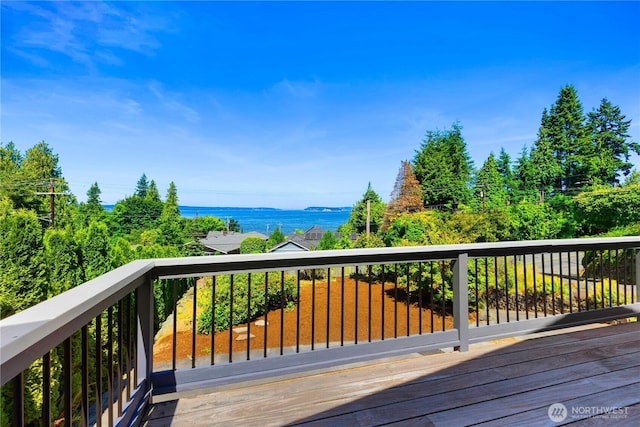 1418 W Mukilteo Blvd, Everett, WA 98203 - deck with a water view