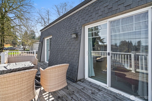 3302 W Tapps Dr E, Lake Tapps, WA 98391 - view of deck