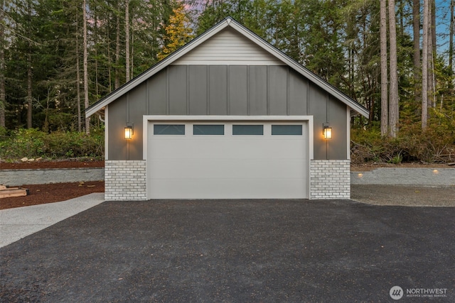 332 138th Pl SE, Auburn, WA 98092 - view of detached garage