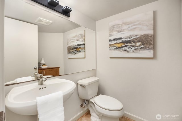 19081 11th Ave NW, Shoreline, WA 98177 - bathroom featuring baseboards and toilet