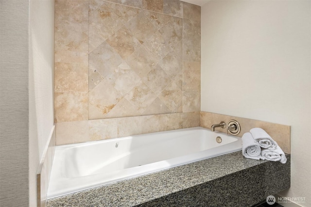 19081 11th Ave NW, Shoreline, WA 98177 - bathroom with a bath