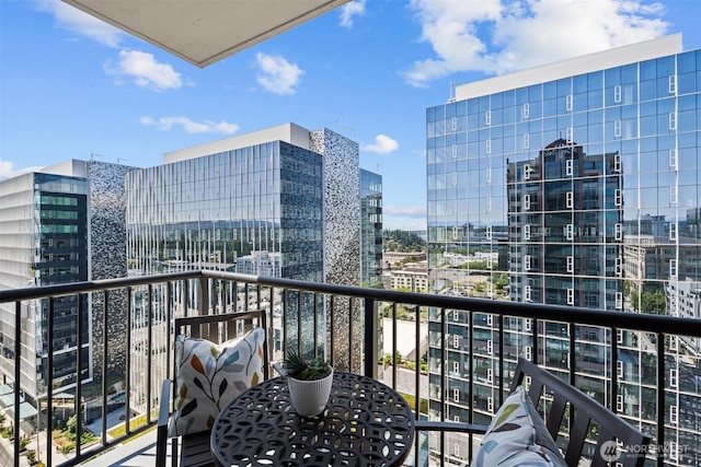 177 107th Ave NE Unit 1906, Bellevue, WA 98004 - balcony with a city view
