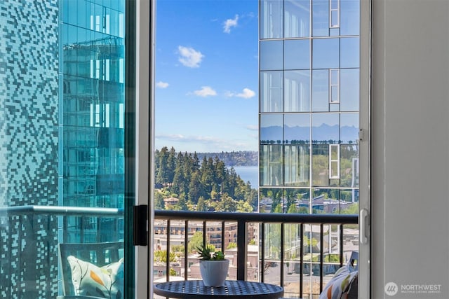 177 107th Ave NE Unit 1906, Bellevue, WA 98004 - view of balcony