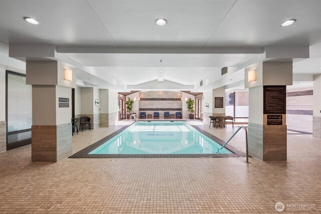 177 107th Ave NE Unit 1906, Bellevue, WA 98004 - view of indoor pool