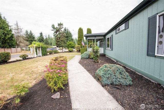1729 154th St S, Spanaway, WA 98387 - view of grassy yard