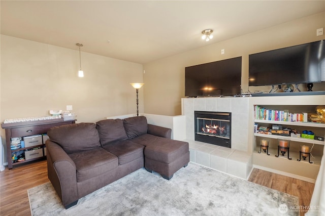 6137 Hazel Loop SE Unit D, Auburn, WA 98092 - living room with wood finished floors and a fireplace