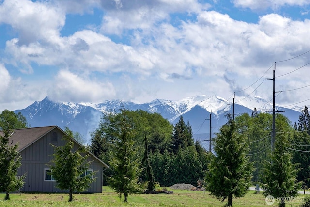 820 Cays Rd, Sequim, WA 98382