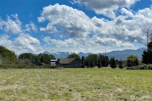 820 Cays Rd, Sequim, WA 98382