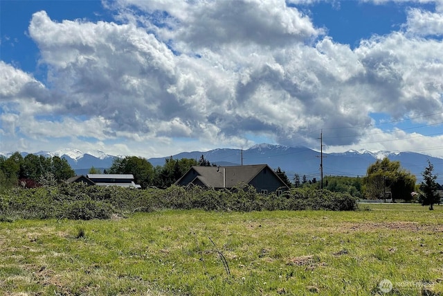 820 Cays Rd, Sequim, WA 98382