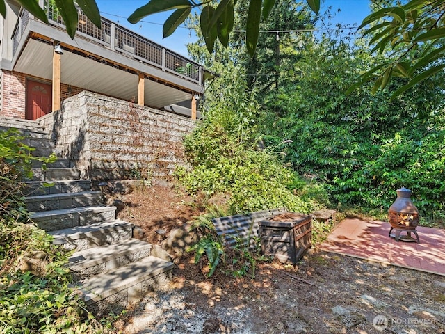 13514 3rd Ave NE, Seattle, WA 98125 - view of yard featuring an outdoor fire pit and stairway