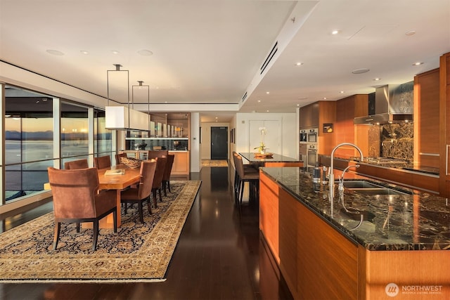 99 Union St Unit 1601, Seattle, WA 98101 - dining area with dark wood finished floors and recessed lighting