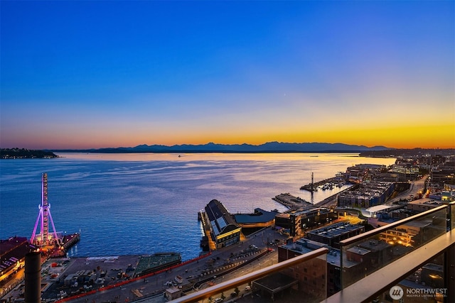 99 Union St Unit 1601, Seattle, WA 98101 - water view featuring a mountain backdrop