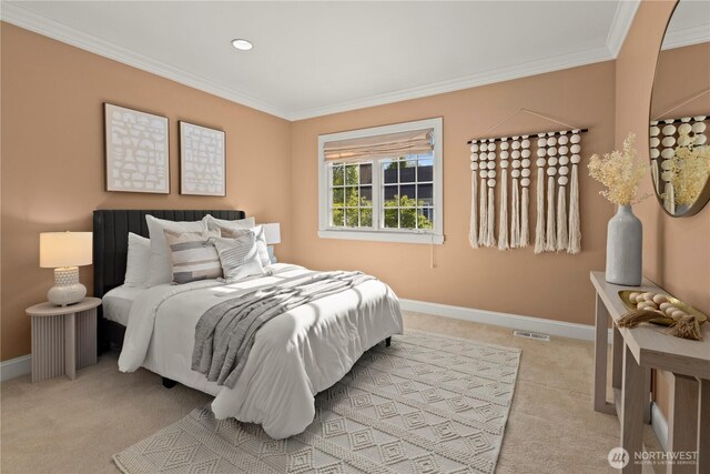 2530 39th Ave E, Seattle, WA 98112 - bedroom with carpet floors, ornamental molding, and recessed lighting