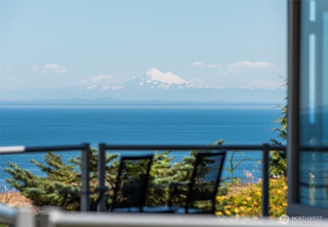 2641 E Bay St, Port Angeles, WA 98362 - water view featuring a mountain backdrop