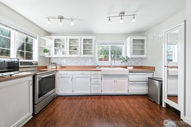 805 36th St, Anacortes, WA 98221 - photo 6