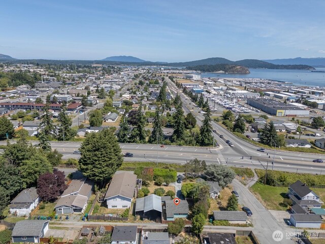 805 36th St, Anacortes, WA 98221 - photo 29