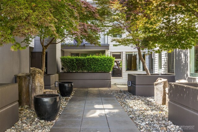220 1st St Unit 204, Kirkland, WA 98033 - view of patio