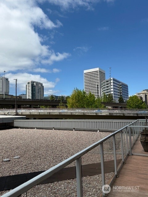 1515 Dock St Unit 210, Tacoma, WA 98402 - surrounding community featuring a view of city