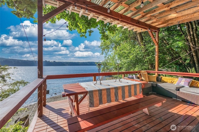 17447 Paige Ln SW, Vashon, WA 98070