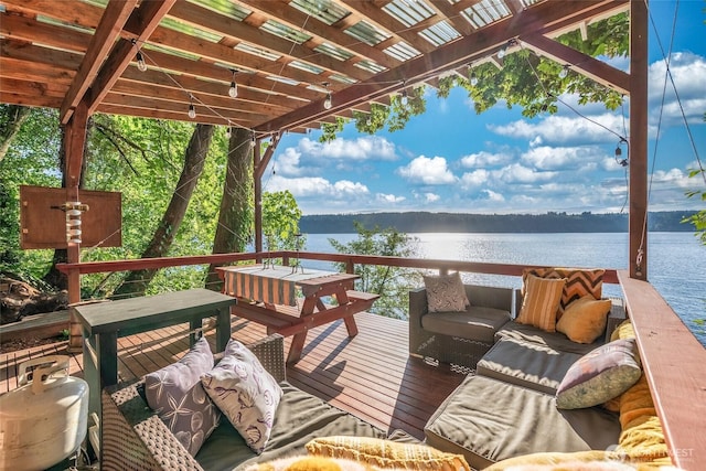 17447 Paige Ln SW, Vashon, WA 98070