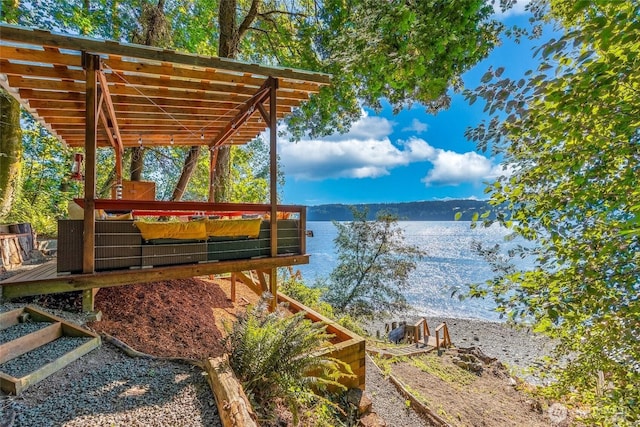 17447 Paige Ln SW, Vashon, WA 98070