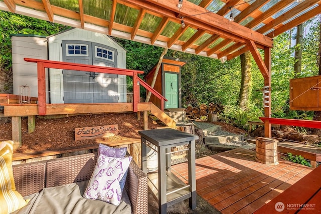 17447 Paige Ln SW, Vashon, WA 98070