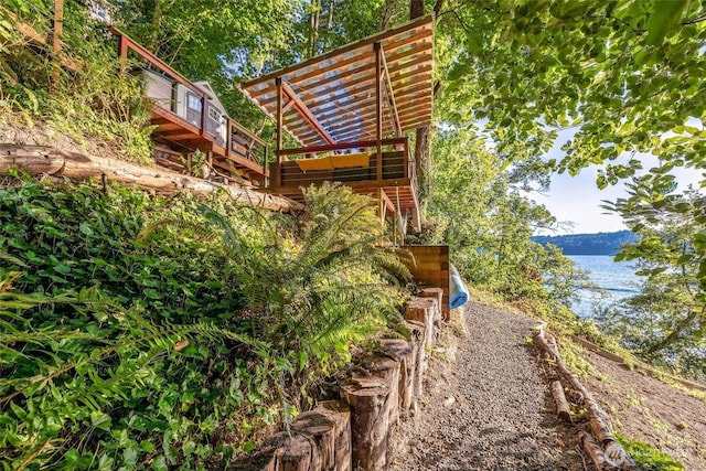 17447 Paige Ln SW, Vashon, WA 98070