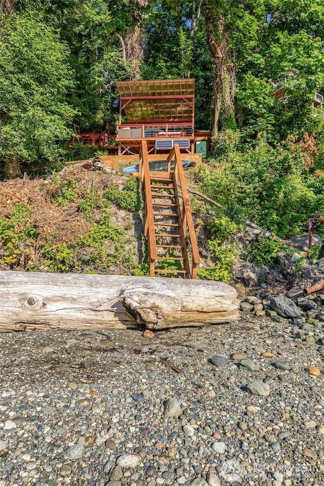 17447 Paige Ln SW, Vashon, WA 98070