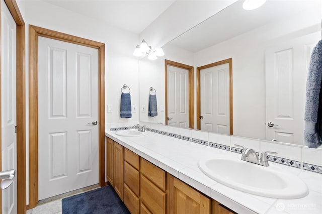 4024RD E Caldwell, Edgewood, WA 98372 - bathroom with double vanity