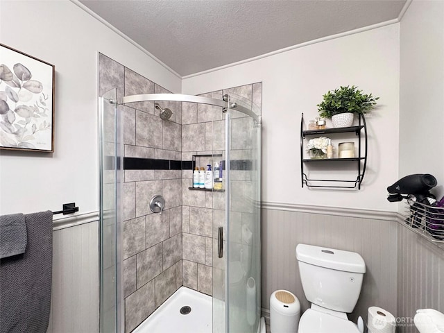 136 W 13th St, Port Angeles, WA 98362 - full bathroom with wainscoting and a shower stall