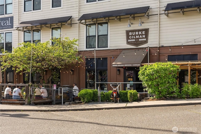 5323 NE 42nd St, Seattle, WA 98105 - photo 40