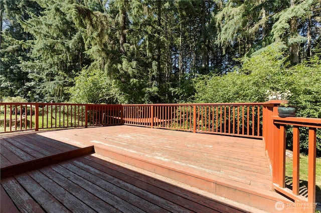 7511 Kittiwake Dr SE, Olympia, WA 98513 - view of wooden terrace