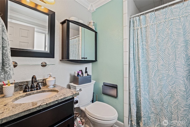 14618 SE 275th Pl, Kent, WA 98042 - bathroom featuring crown molding, a textured wall, vanity, and a shower with shower curtain