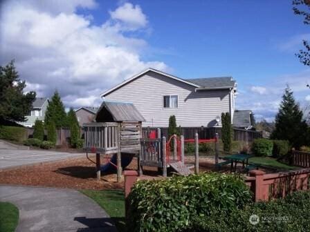 12530 68th Ave SE, Snohomish, WA 98296 - view of jungle gym
