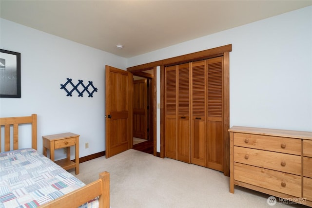 14450 Austin Pl, Anacortes, WA 98221 - bedroom featuring light carpet and a closet