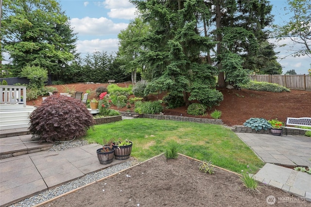 1435 S 263rd Pl, Des Moines, WA 98198 - view of yard with a patio