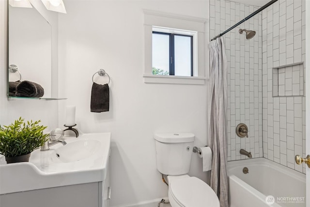 13257 4th Ave S, Burien, WA 98168 - bathroom with vanity and shower / bath combination with curtain