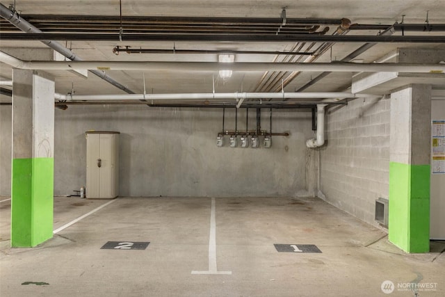 7549 SE 29th St Unit 305, Mercer Island, WA 98040 - view of parking garage