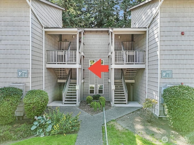 33011 18th Pl S Unit F205, Federal Way, WA 98003 - view of property with stairs
