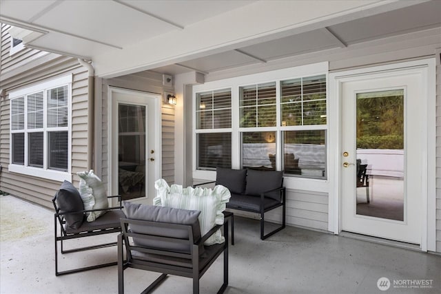 8500 Main St Unit F205, Edmonds, WA 98026 - view of patio