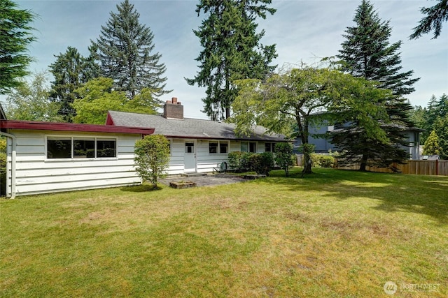 10629 NE 26th St, Bellevue, WA 98004 - view of yard with a patio