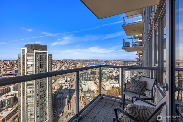 583 Battery St Unit 3802, Seattle, WA 98121 - balcony featuring a view of city