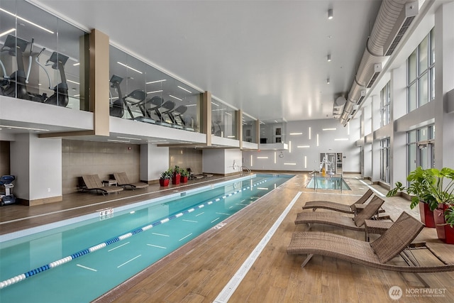 583 Battery St Unit 3802, Seattle, WA 98121 - indoor pool featuring a sink
