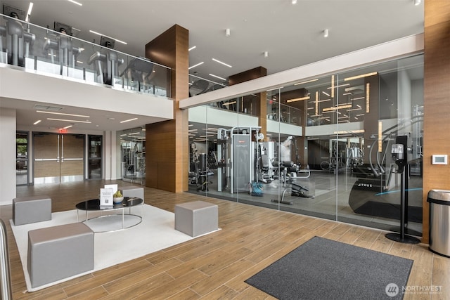 583 Battery St Unit 3802, Seattle, WA 98121 - lobby featuring a towering ceiling