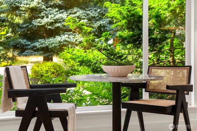 16223 NE 26th St, Bellevue, WA 98008 - view of balcony