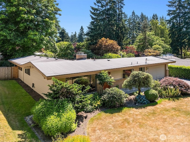 16223 NE 26th St, Bellevue, WA 98008 - ranch-style house featuring a garage